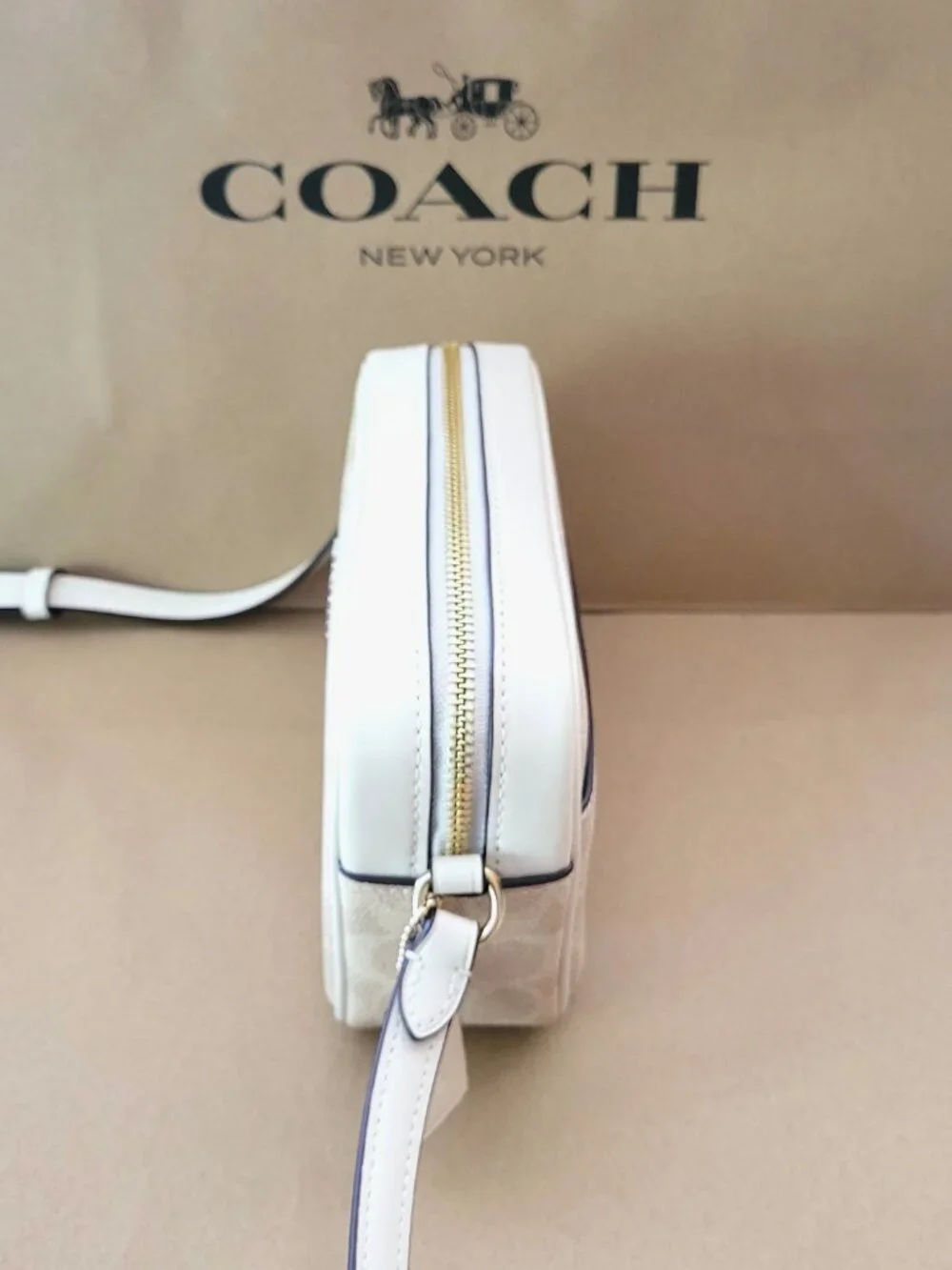 Coach CY752 Mini Jamie Signature Camera Bag Crossbody Handbag Sand Chalk - Picture 3 of 7